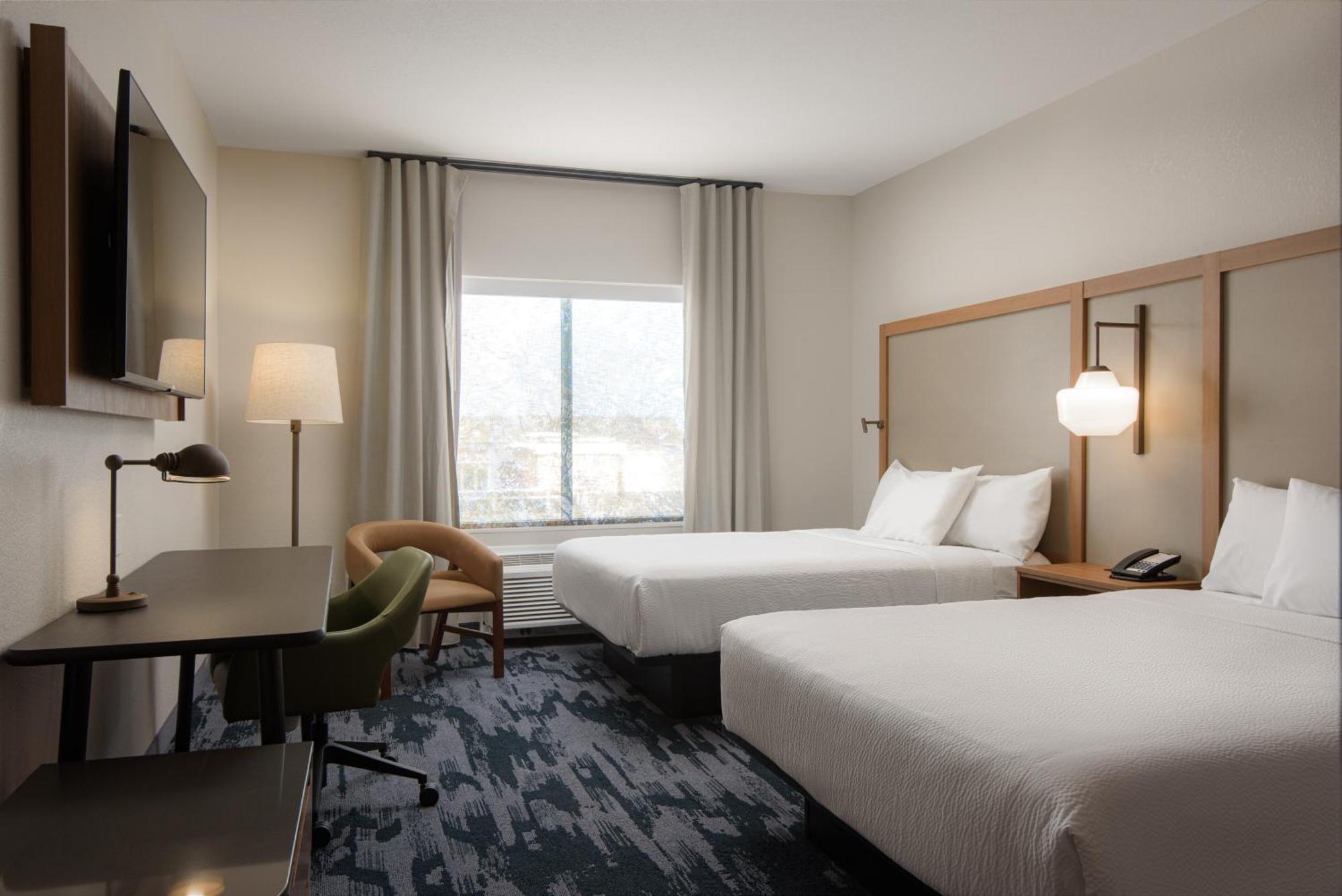 Fairfield By Marriott Inn & Suites Cincinnati Oakley Exterior photo